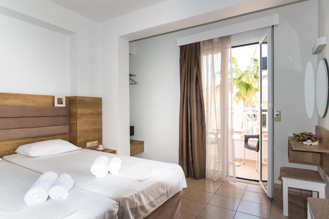 Vagelis Apartments Malia Luaran gambar