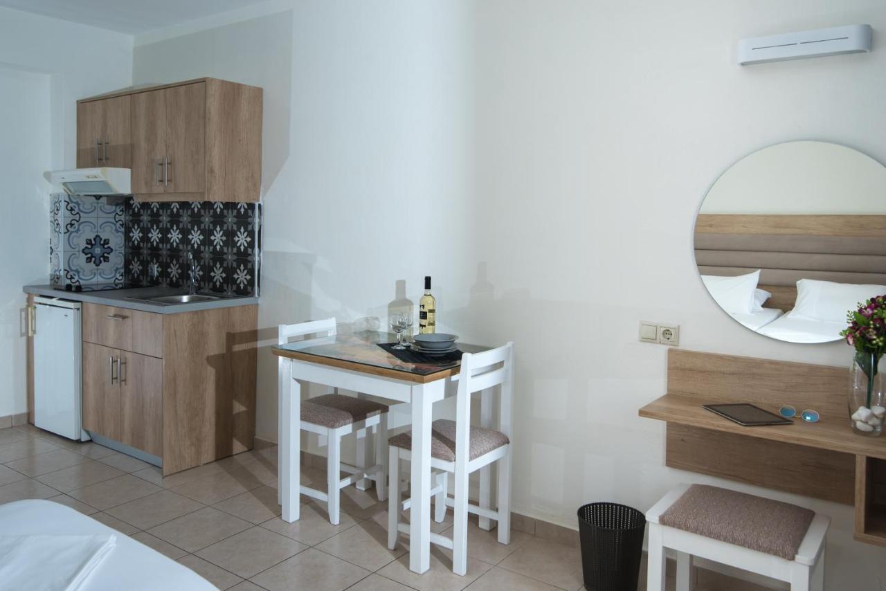 Vagelis Apartments Malia Luaran gambar